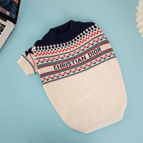DD Pattern Doggo Sweater
