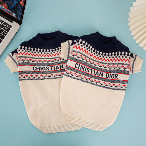 DD Pattern Doggo Sweater